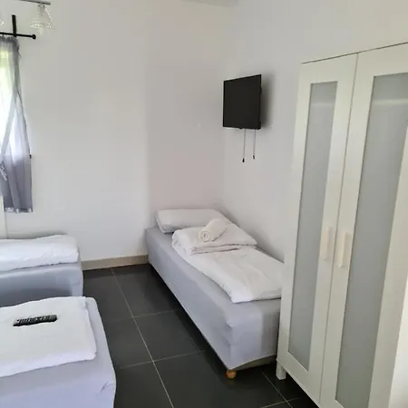 Δωμάτια σε οικογενειακή κατοικία Marlin - Nad Morzem